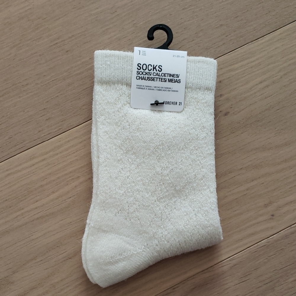 NEW women's White Socks